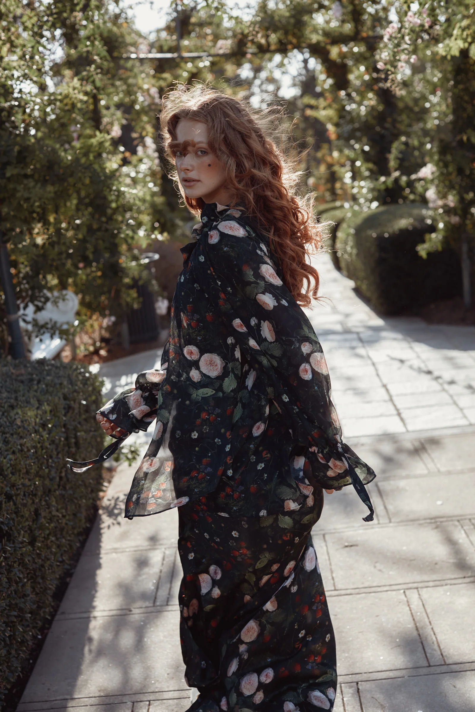 Nature's Delights Shakespeare Blouse - Image 3